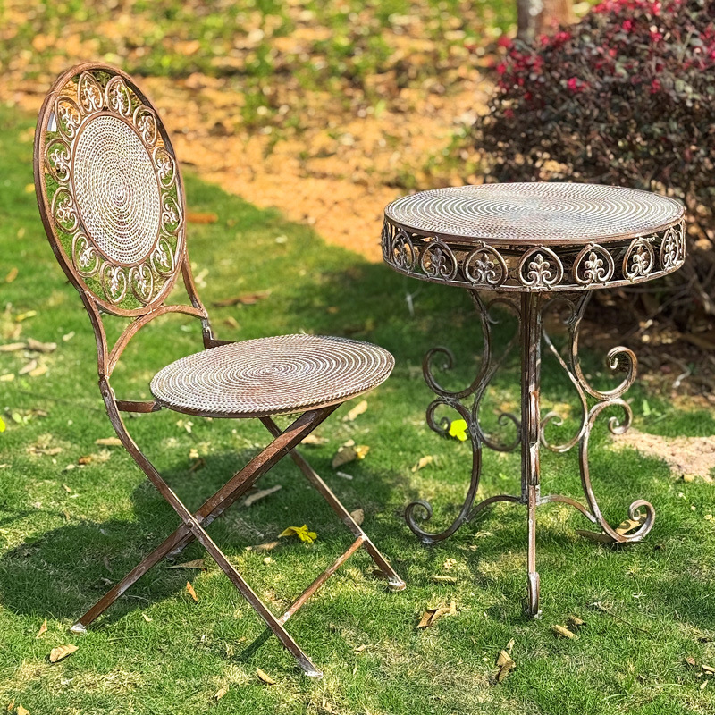 โต๊ะและเก้าอี้เหล็กดัดสไตล์ยุโ - Coffee Tea Garden บทวิจารณ์และราคา