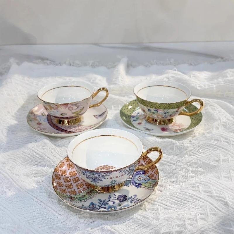 ชุดถ้วยและจานเคลือบสีสวยงามระด - Coffee Tea Garden บทวิจารณ์และราคา